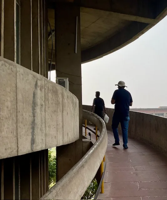 Student Centre Béton brut Panjab University Chandigarh
