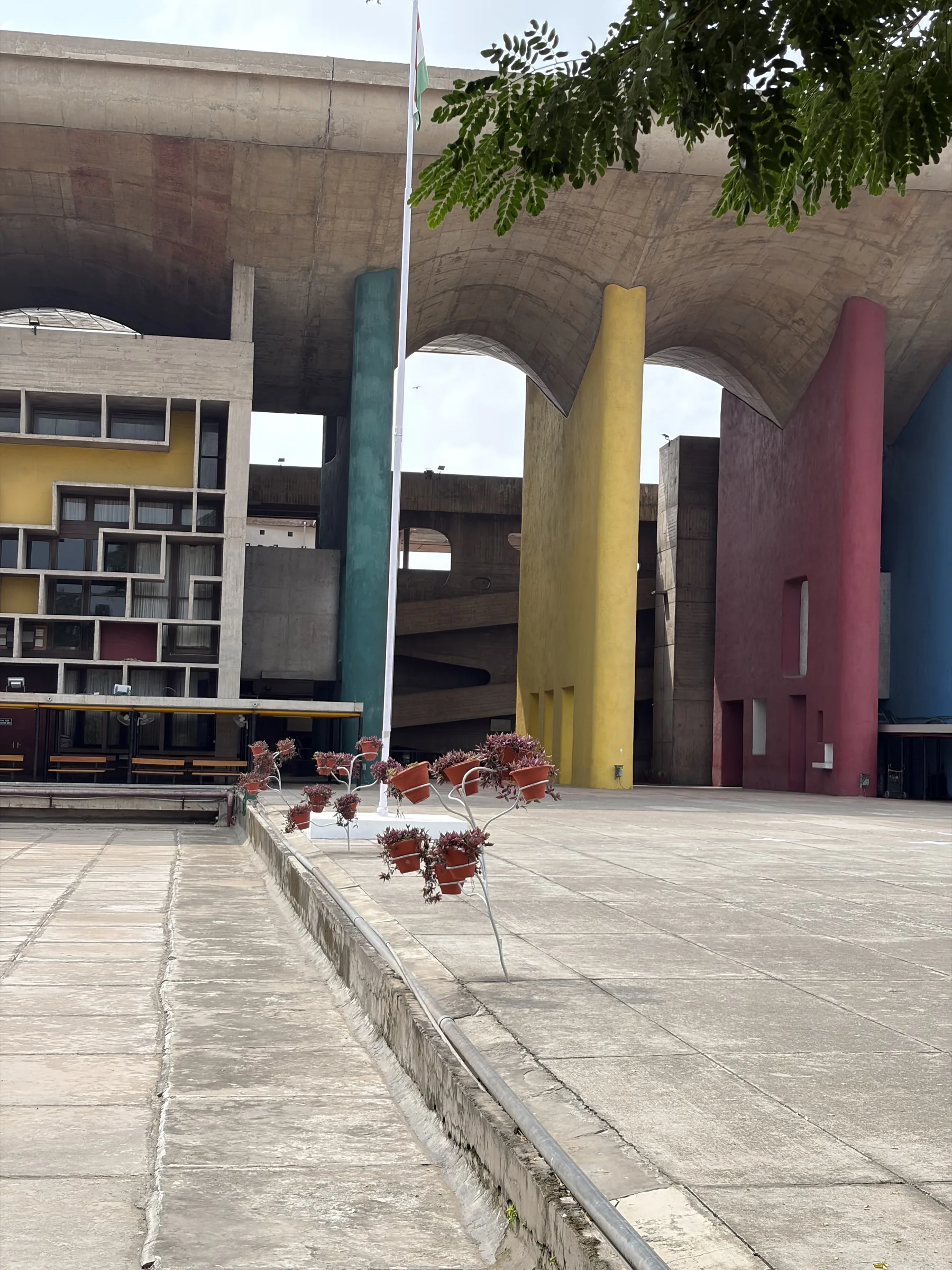 Palace of Justice High Court Le Corbusier brutalist Chandigarh
